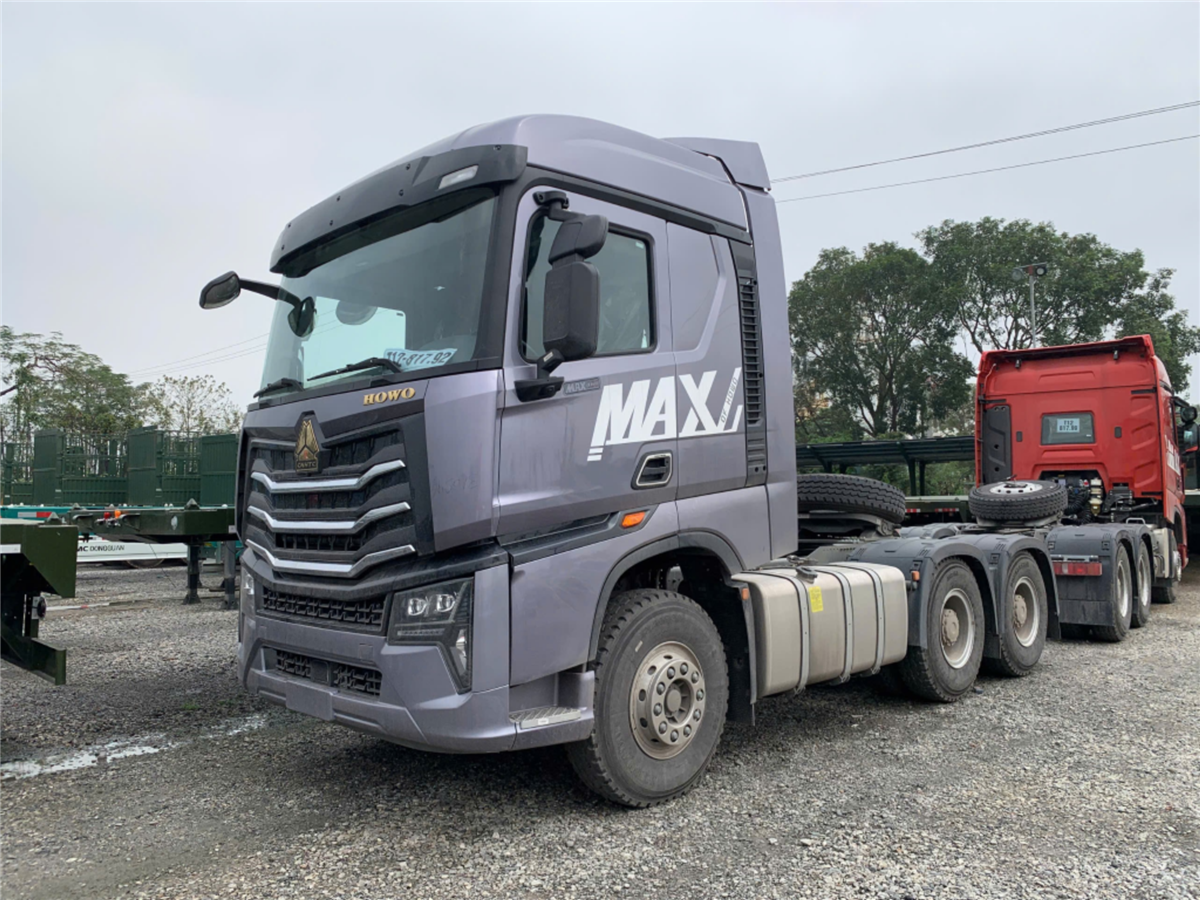 HOWO Max Cầu Dầu 460 HP