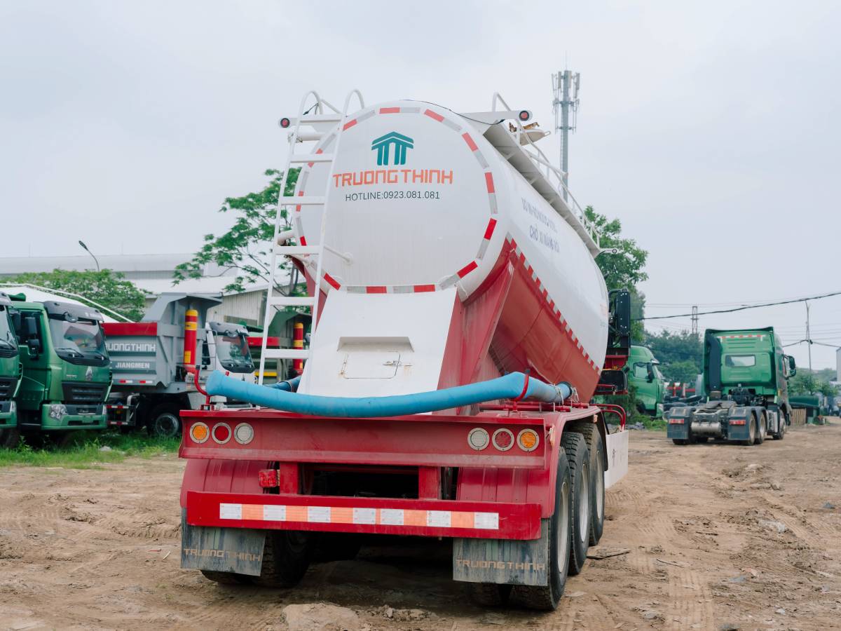 Mooc xi téc - 30m3 - 11.00r20